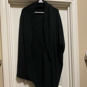 Black cocoon cardigan